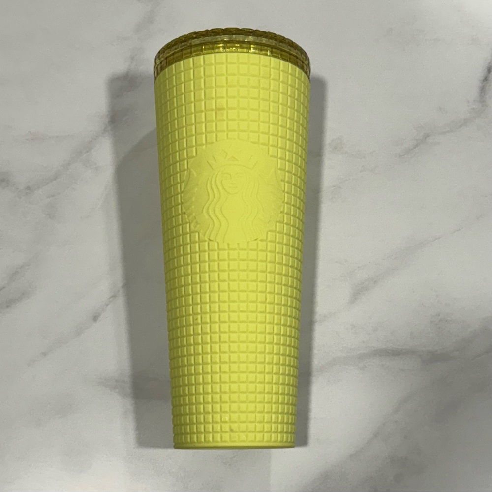 Starbucks 2023 Meadow Yellow 25oz grid tumbler